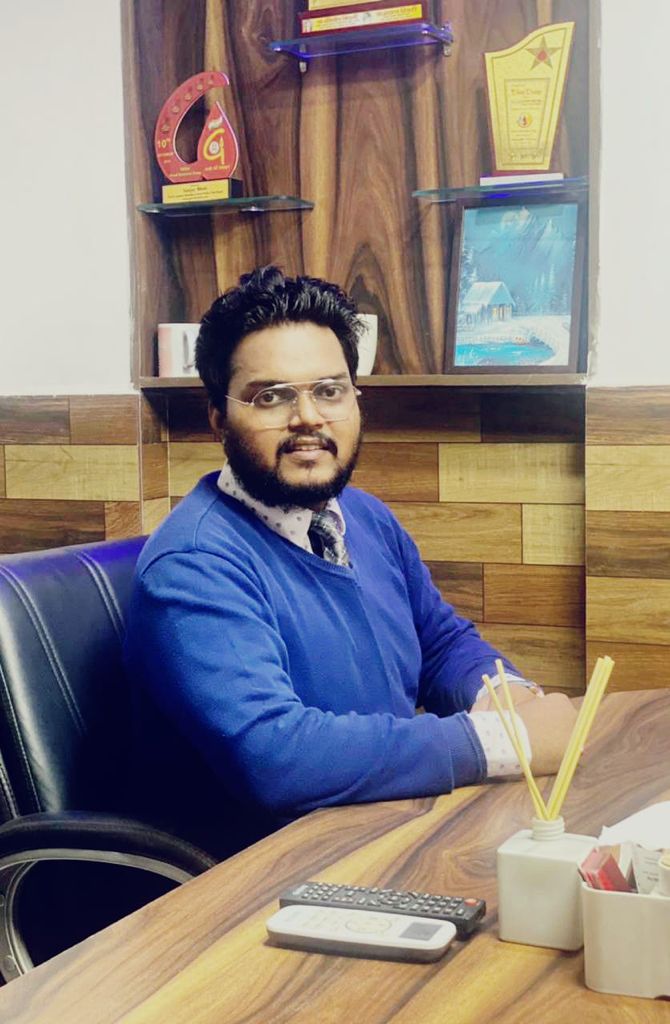 Dr Sitanshu Singh